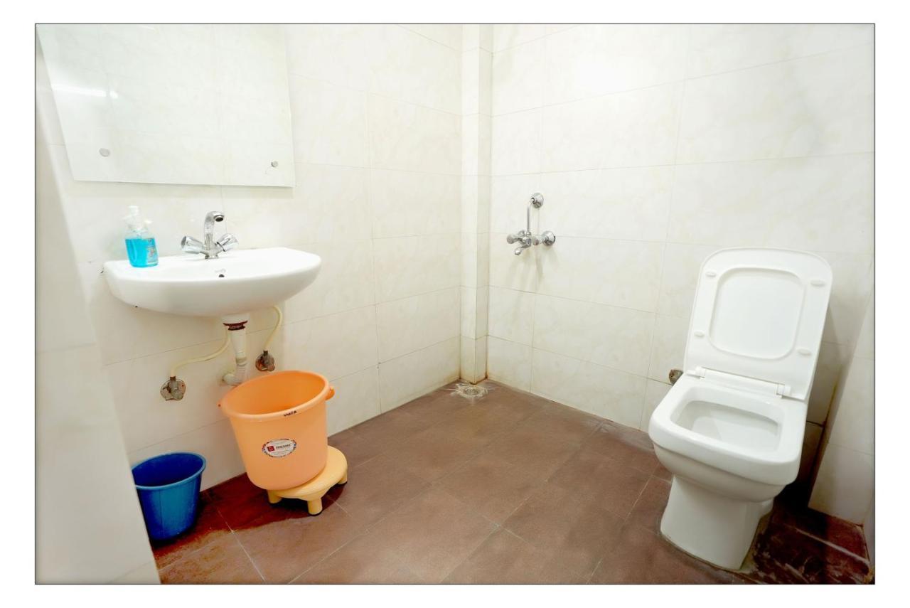 Gupta Residency Near Ajnara Heritage Noida Ngoại thất bức ảnh